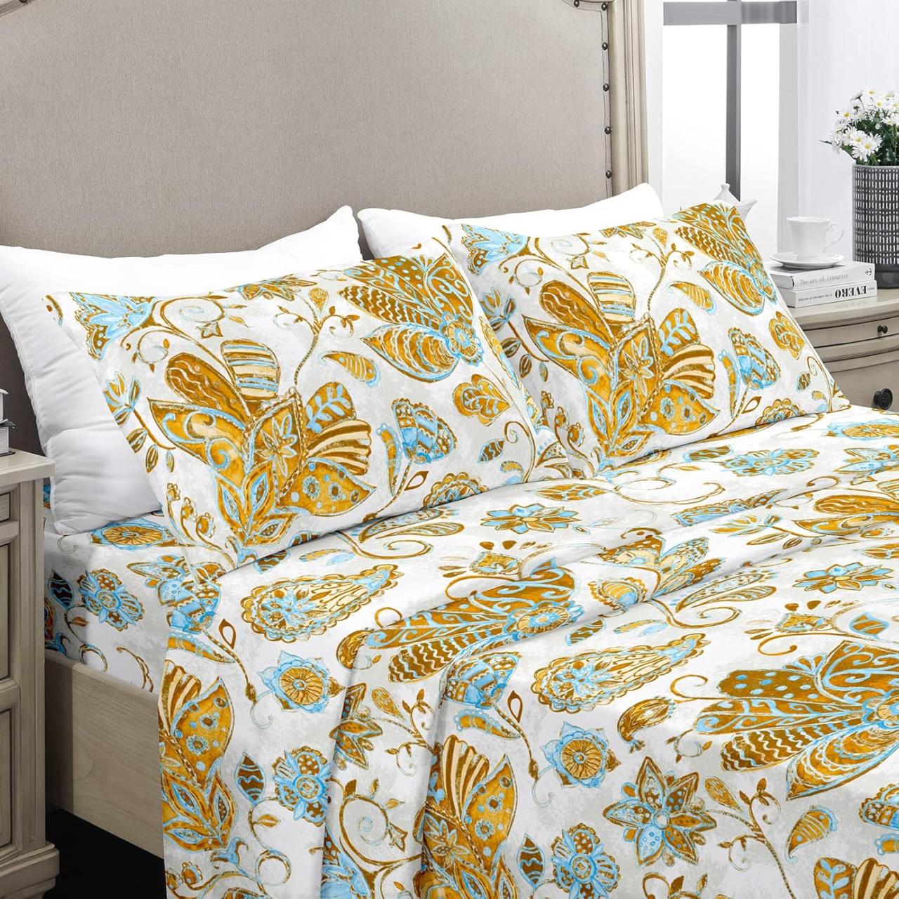 Plastic Sheet For Queen Size Bed at Adam Balsillie blog Ways To Incorporate Vintage Pieces Into Outfits